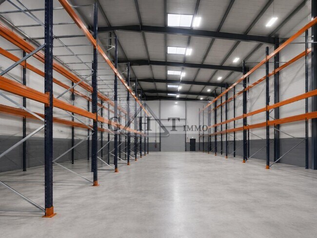 Plus de détails pour Industriel/Logistique à vendre