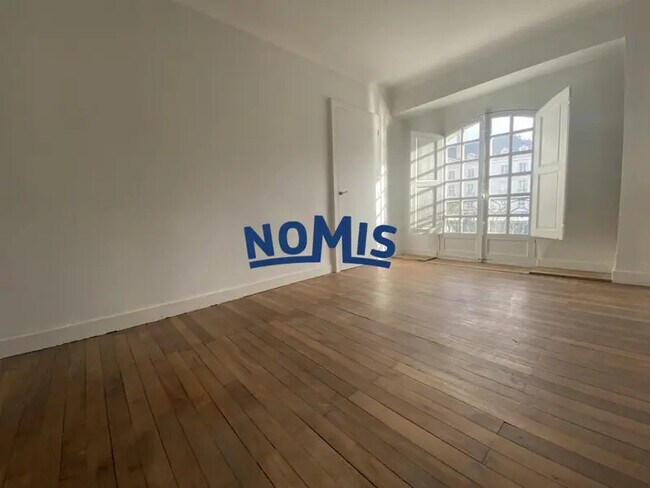 Plus de détails pour Bureau à vendre