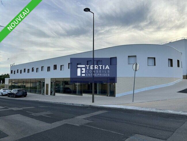 Plus de détails pour Bureau à vendre