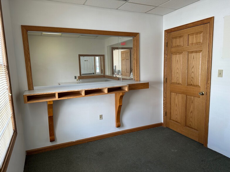 352 Railroad St, Ligonier, PA à louer - Photo intérieure – Image 3 sur 14