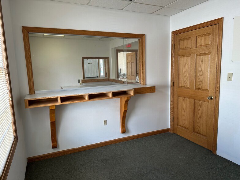 352 Railroad St, Ligonier Township, PA à louer - Photo intérieure – Image 3 sur 12