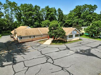 Plus de détails pour 48 Russell St, Hadley, MA - Local commercial à louer