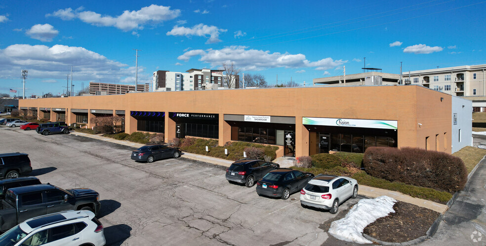 1232-1254 Hanley Industrial Ct, Brentwood, MO à louer - Photo de l’immeuble – Image 3 sur 4