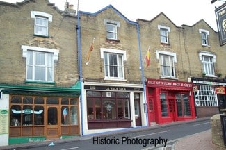 Plus de détails pour 107-109 High St, Shanklin - Local commercial à louer