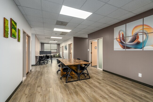 Plus de détails pour 525 Round Rock West Dr, Round Rock, TX - Coworking à louer