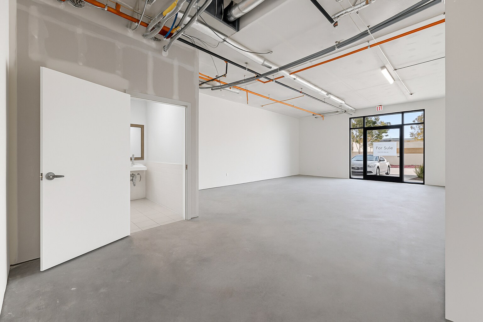 1761-1763 16th St, Oakland, CA à vendre Photo intérieure– Image 1 sur 9