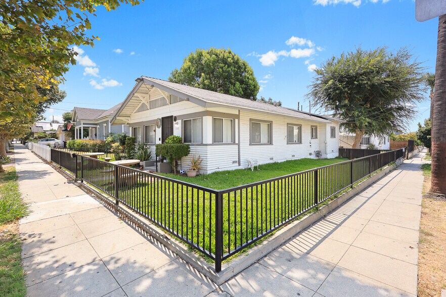 6716 Whittier Ave, Whittier, CA à vendre - Photo de l’immeuble – Image 2 sur 14