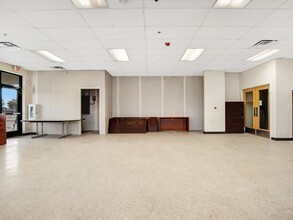 8325 Jack Finney Blvd, Greenville, TX à louer Photo intérieure– Image 2 sur 19