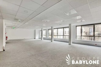 11 Rue Louis - Philippe, Neuilly-sur-Seine à louer Photo intérieure– Image 2 sur 5