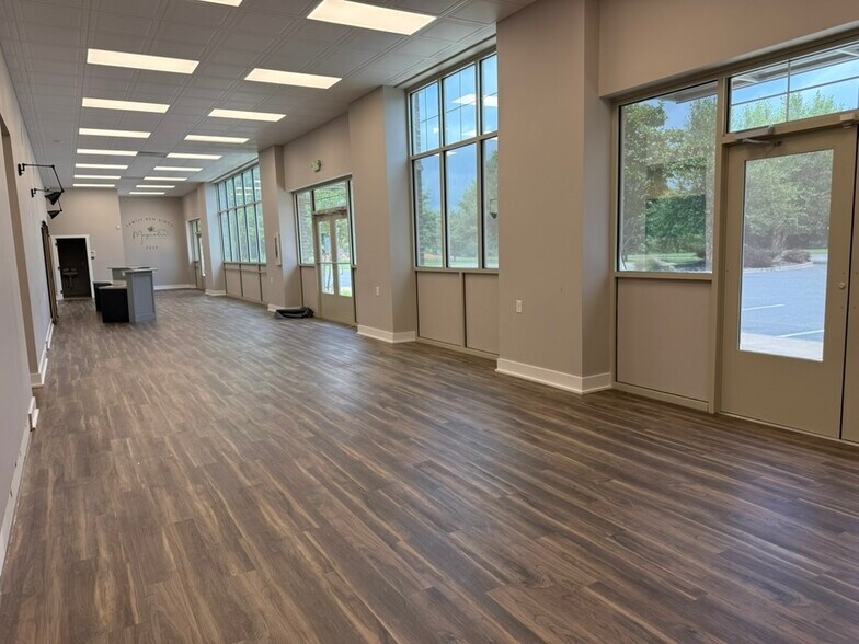 141 Spruce Pine Way, King, NC à louer - Photo de l’immeuble – Image 3 sur 15
