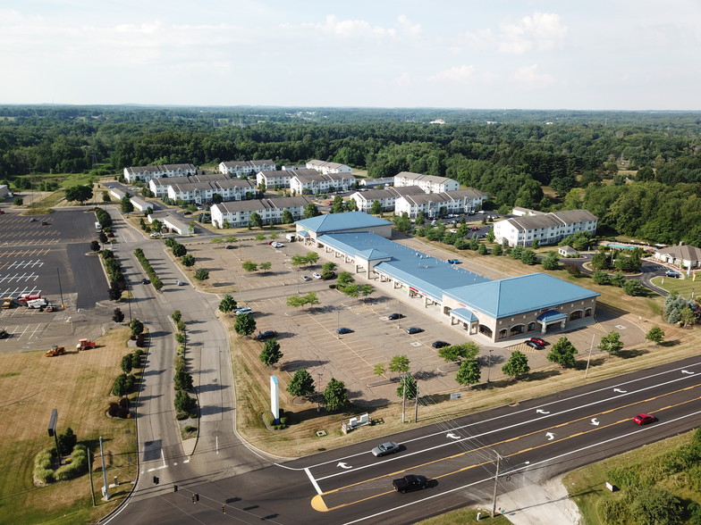 2600 State Route 59, Ravenna, OH à louer - Photo de l’immeuble – Image 2 sur 10