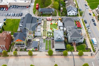 Plus de détails pour Restaurant and Entertainment Venue – Local commercial à vendre, Jeffersonville, IN