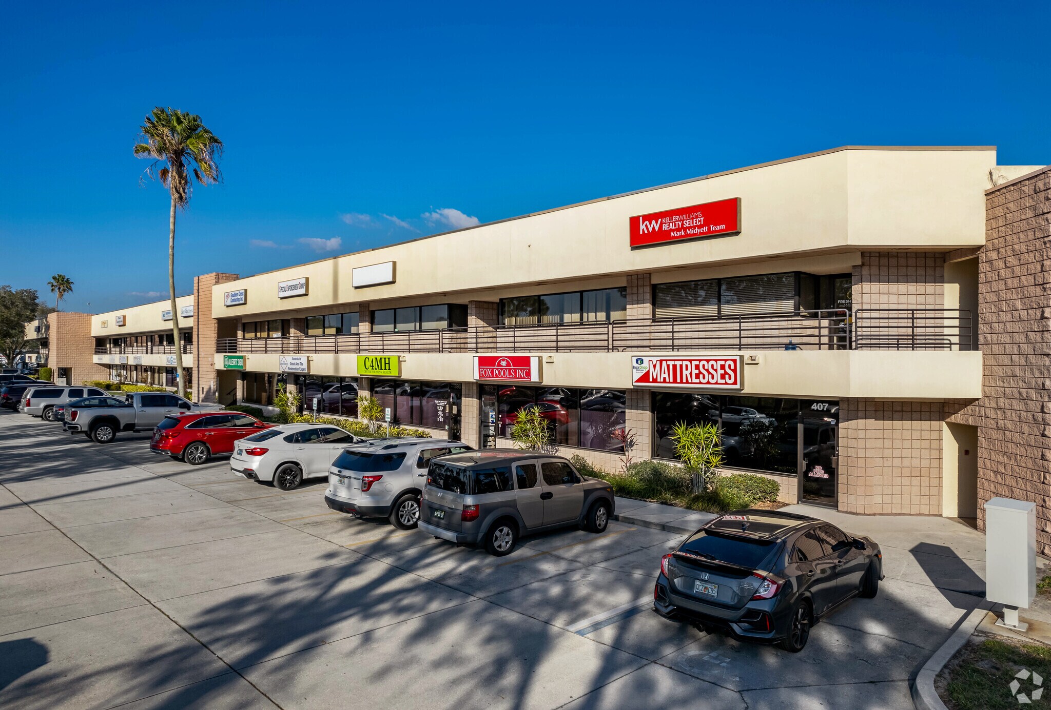 367 Interstate Blvd, Sarasota, FL à louer Photo principale– Image 1 sur 14