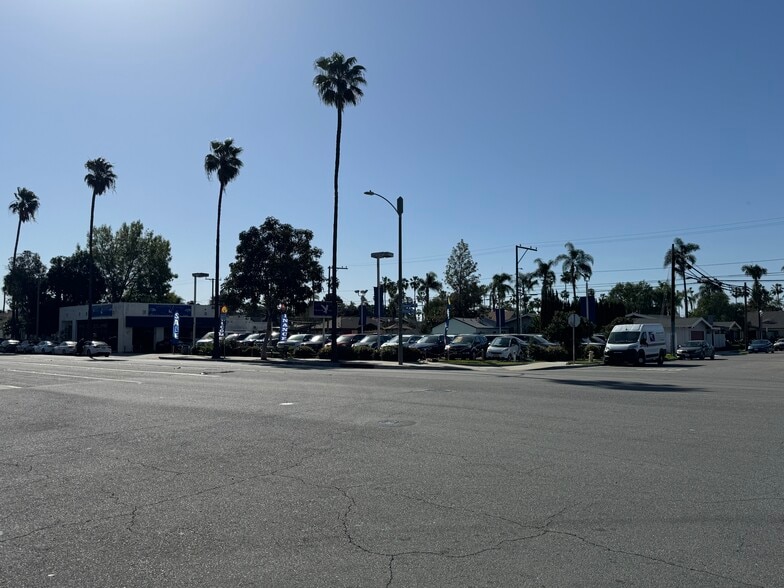 619 N Anaheim Blvd, Anaheim, CA à vendre - Photo principale – Image 1 sur 19