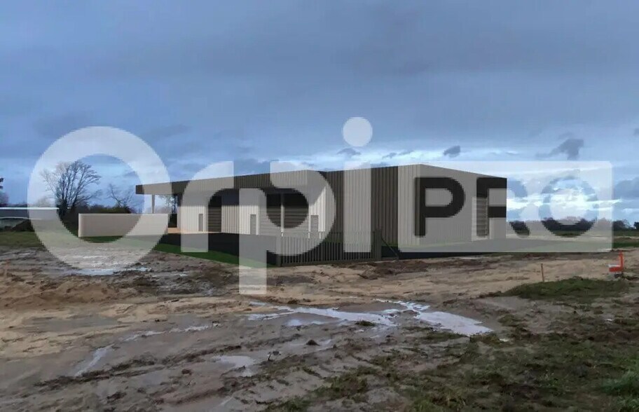 Industriel/Logistique dans Tosse à louer - Photo de l’immeuble – Image 3 sur 3