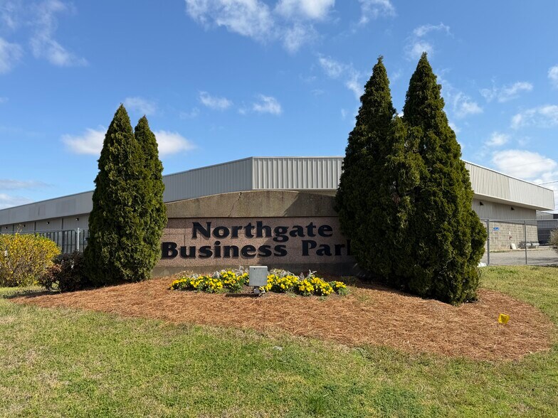 1236 Northgate Business Pky, Madison, TN à louer - Photo de l’immeuble – Image 3 sur 8
