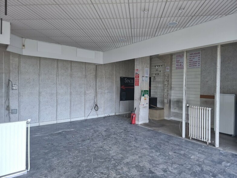 Local commercial dans Gagny à louer - Photo intérieure – Image 1 sur 7