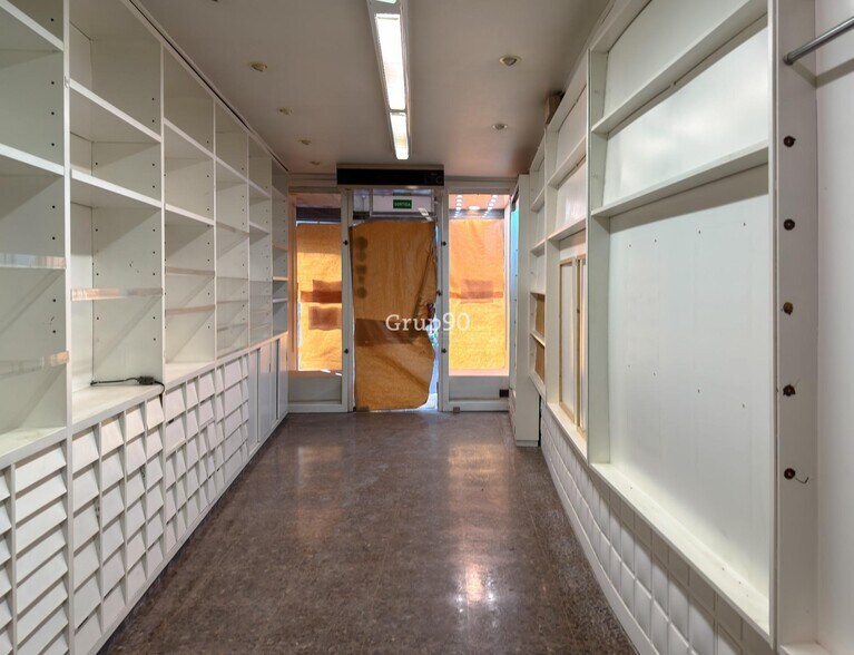 Immeuble residentiel dans Lleida, Lérida à vendre - Photo intérieure – Image 3 sur 15