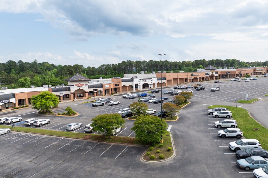7001 Crestwood Blvd, Birmingham, AL à louer - Photo de l’immeuble – Image 1 sur 15