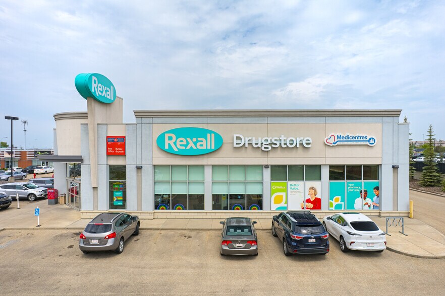 101 Bremner Dr, Sherwood Park, AB à vendre - Photo de l’immeuble – Image 2 sur 8