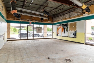 622 N 108th Ct, Omaha, NE à louer Photo intérieure– Image 2 sur 2