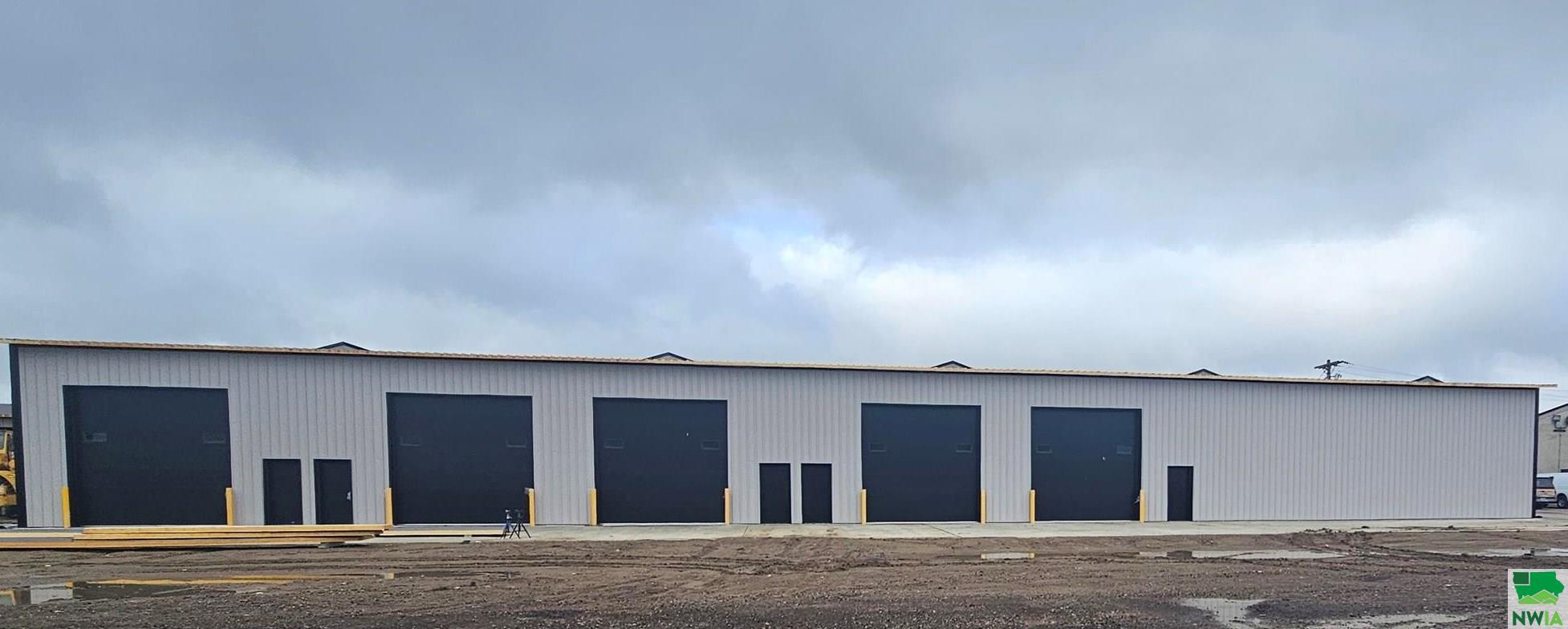 1709 E Hwy 20, Lawton, IA à louer Photo de l’immeuble– Image 1 sur 5