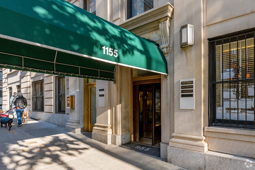 1155 Park Ave, New York, NY à vendre - Photo de l’immeuble – Image 1 sur 6