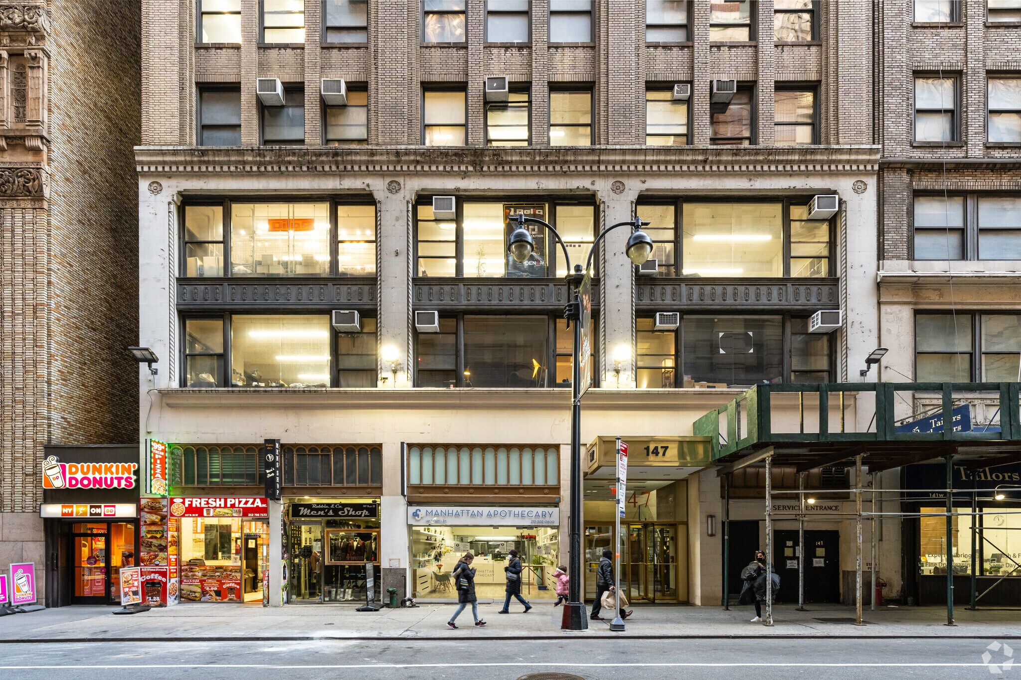 147 W 35th St, New York, NY à louer Photo principale– Image 1 sur 8