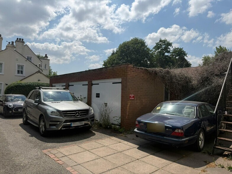 31 High St, Maidenhead à vendre - Photo de l’immeuble – Image 3 sur 6