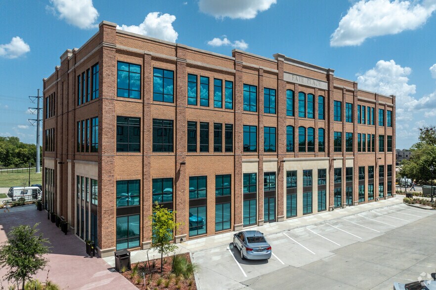 110 Greenhill Lane, Fate, TX à louer - Photo de l’immeuble – Image 3 sur 6