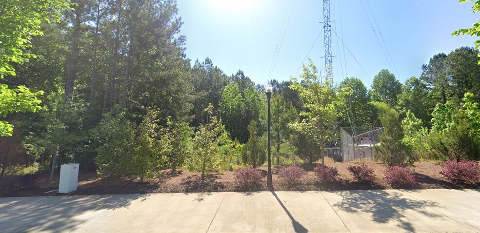 1400 Manuel Ln, Alpharetta, GA à vendre - Photo de l’immeuble – Image 3 sur 17