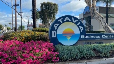 1401 N Batavia St, Orange, CA à louer - Vidéo sur l’annonce professionnelle 