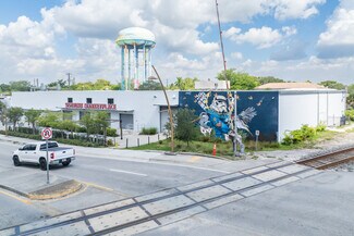 Plus de détails pour 115 NW 6th St, Fort Lauderdale, FL - Différents types d’espaces à louer