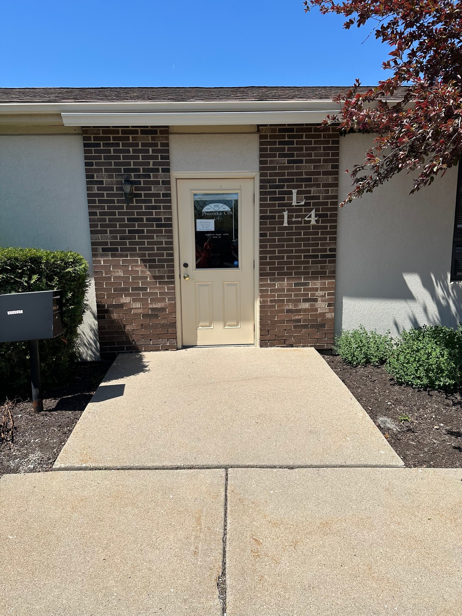 5404 W Elm St, Mchenry, IL à louer Photo de l’immeuble– Image 1 sur 1