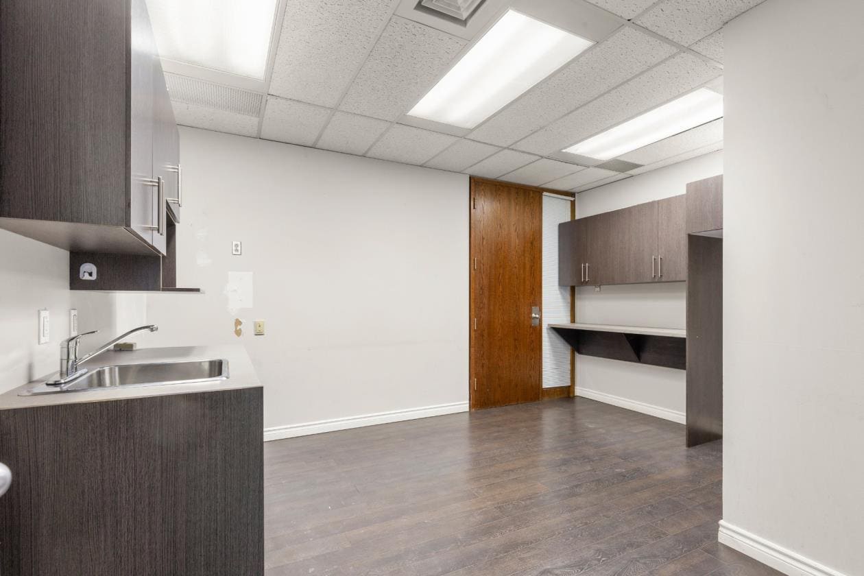 3131 Boul de la Concorde E, Laval, QC à louer Photo de l’immeuble– Image 1 sur 8