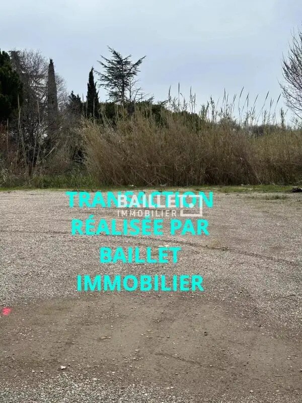 Plus de détails pour Terrain à louer