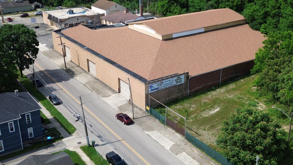 221 S Walnut Ave, Sidney, OH à vendre - Photo de l’immeuble – Image 2 sur 74