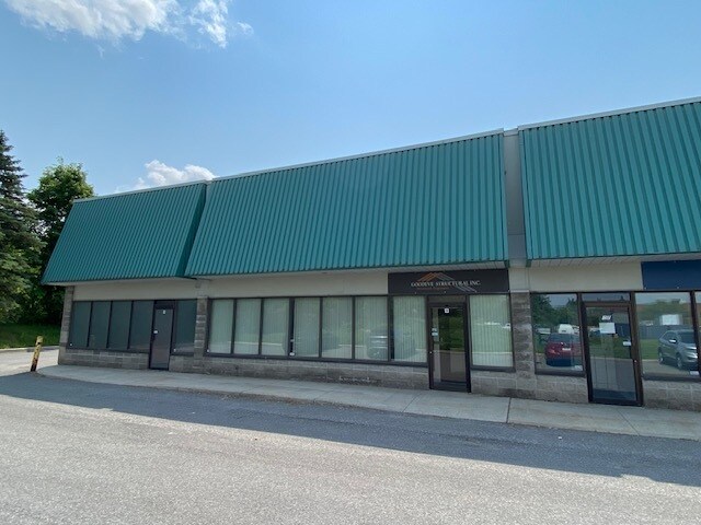 77 Auriga Dr, Ottawa, ON à vendre - Photo de l’immeuble – Image 2 sur 4