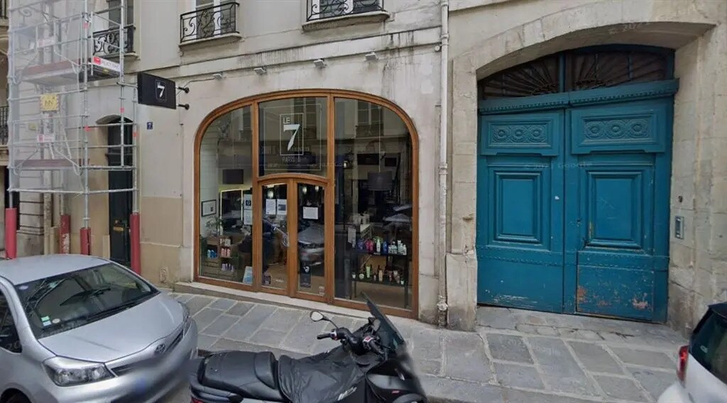 Local commercial dans Paris à louer Photo de l’immeuble– Image 1 sur 4