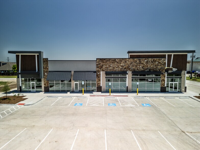 7300 Blue Mound Rd, Fort Worth, TX à louer - Photo de l’immeuble – Image 1 sur 4