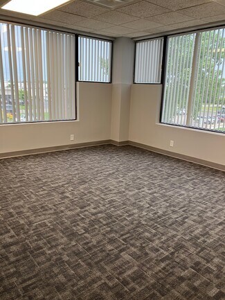 Plus de détails pour 3136 S Winton Rd, Rochester, NY - Bureau, Bureau/Médical à louer