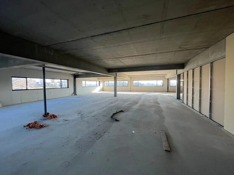 Bureau dans Quimper à louer - Photo de l’immeuble – Image 1 sur 4