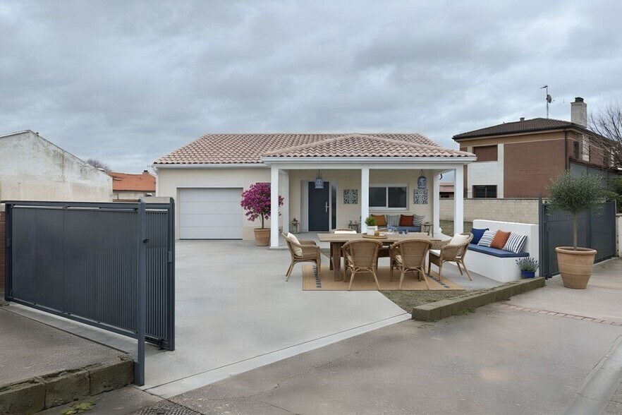Calle del Tormes, 34, Valladolid, Valladolid à vendre - Photo principale – Image 1 sur 31