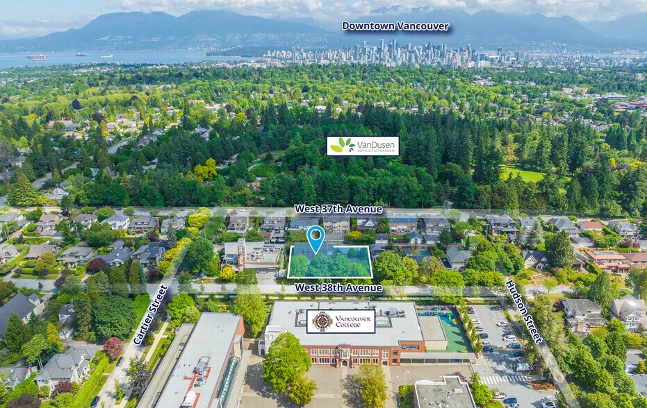 1357 W 38th Av, Vancouver, BC à vendre - Photo de l’immeuble – Image 2 sur 4