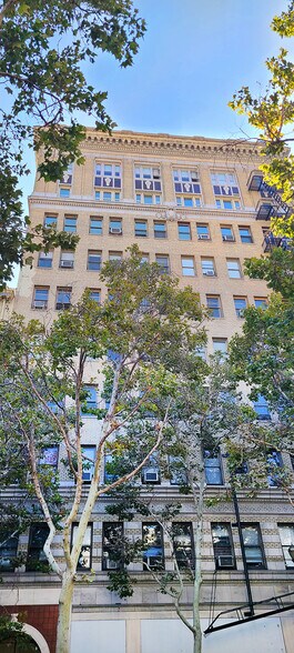 28 N 1st St, San Jose, CA à vendre - Photo de l’immeuble – Image 1 sur 1