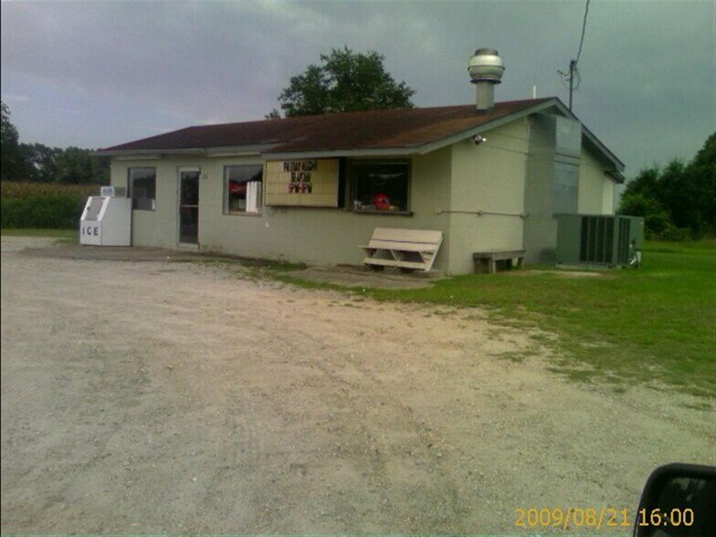 1353 Tomahawk Hwy, Harrells, NC à vendre - Photo de l’immeuble – Image 2 sur 2