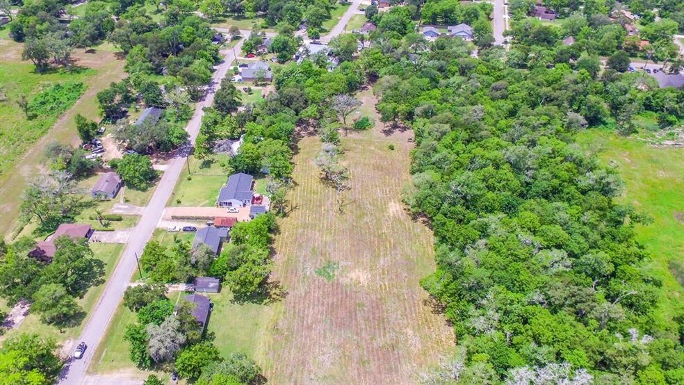 1910 N Brazosport Blvd, Richwood, TX à vendre - Aérien – Image 3 sur 10