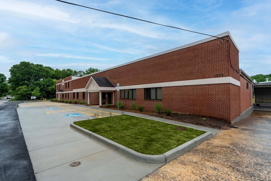 1379 McDow Dr, Rock Hill, SC à louer - Photo de l’immeuble – Image 2 sur 30