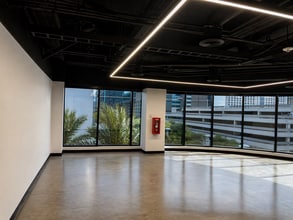 200 E Van Buren St, Phoenix, AZ à louer Photo intérieure– Image 2 sur 5