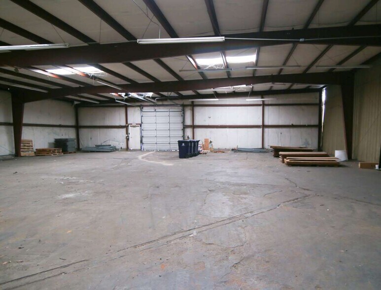 711-725 SW 4th St, Oklahoma City, OK à vendre - Photo intérieure – Image 3 sur 23